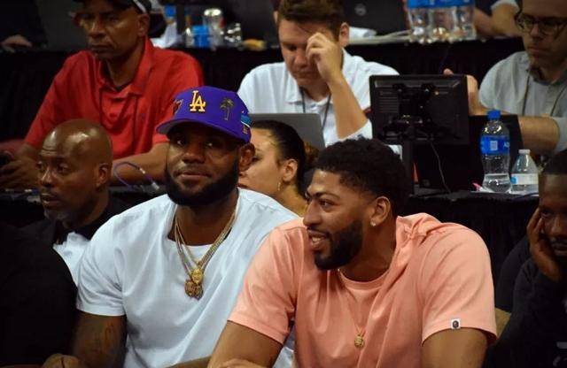 提前站位与 提前站位与