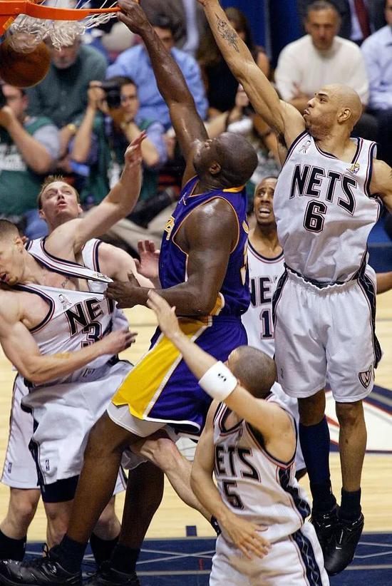 当投手改用 当投手改用