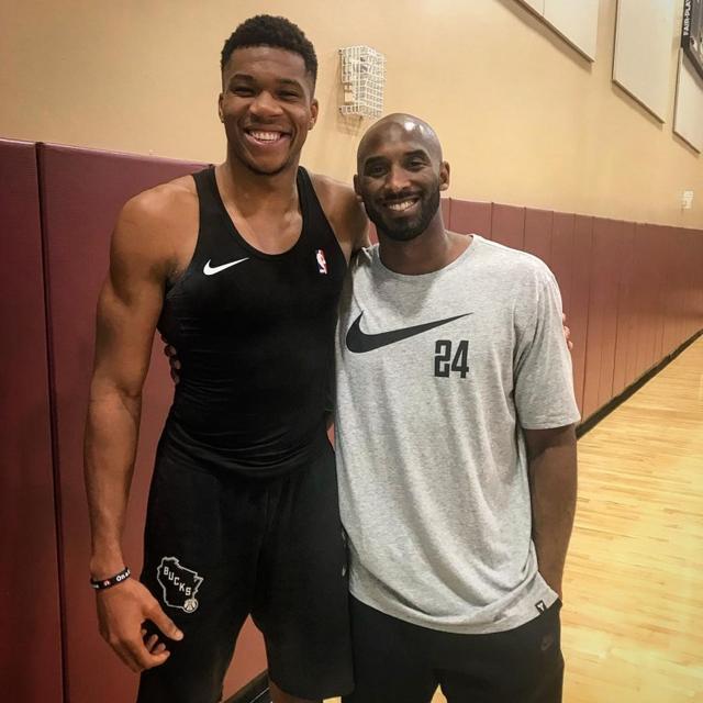 中国冰壶男 中国冰壶男